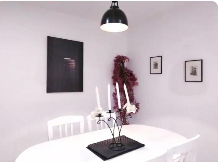 Warm Apartment - เยย์ดา ภายนอก รูปภาพ