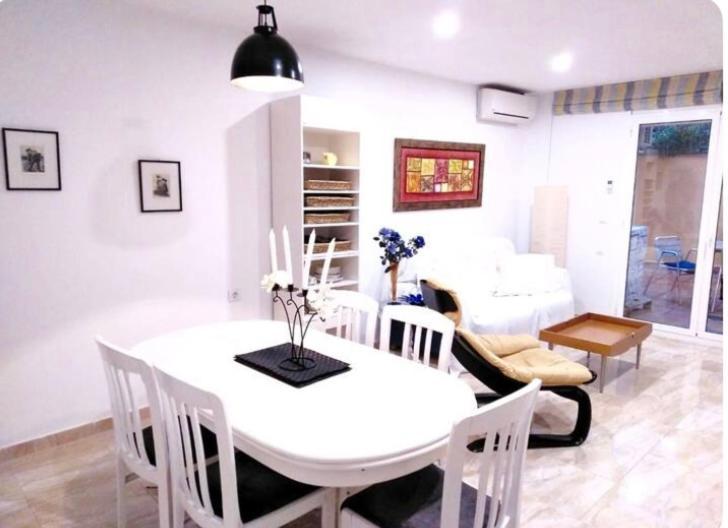 Warm Apartment - เยย์ดา ภายนอก รูปภาพ